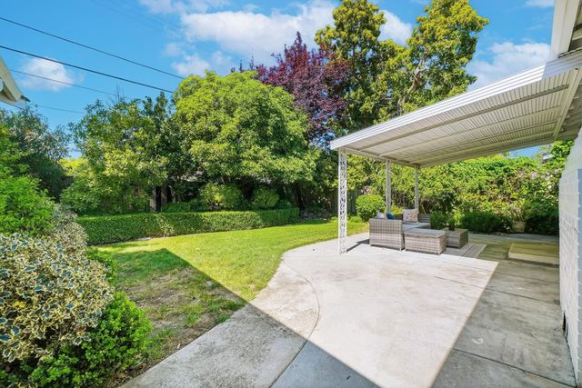 1062 Waterbird Way, Santa Clara, CA 95051