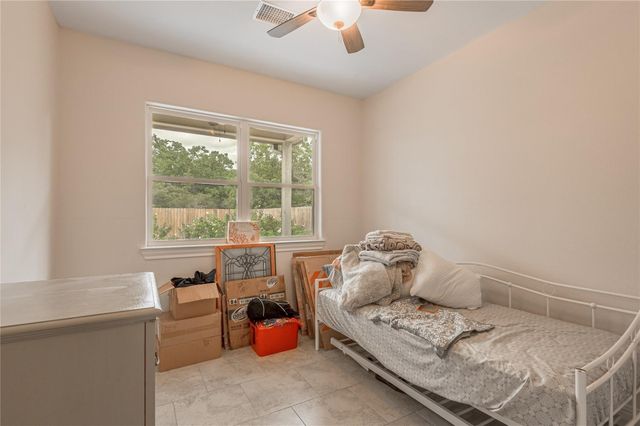 2803 Fm 2158, Midway, TX 75852