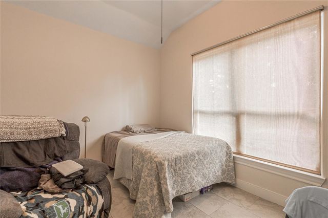 2803 Fm 2158, Midway, TX 75852