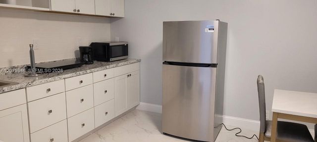 10901 NW 6th Court 1, Plantation, FL 33324