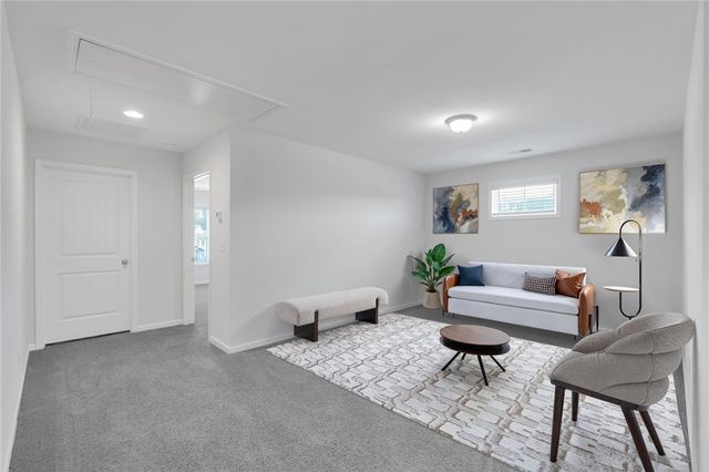 215 Royal Way, Pendleton, SC 29670