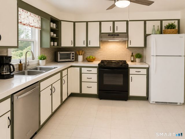 271 Meadowview Drive, Torrington, CT 06790