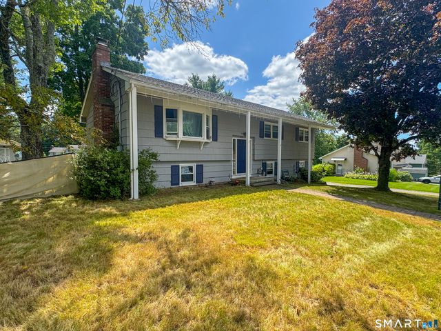 271 Meadowview Drive, Torrington, CT 06790