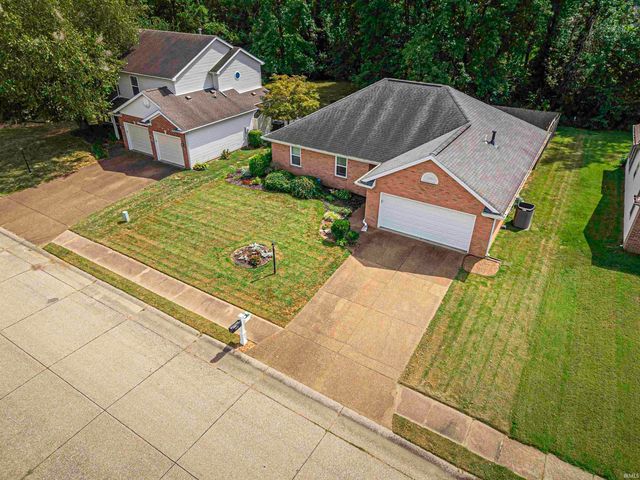 1512 Brixton Road, Evansville, IN 47710