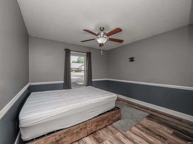 1512 Brixton Road, Evansville, IN 47710