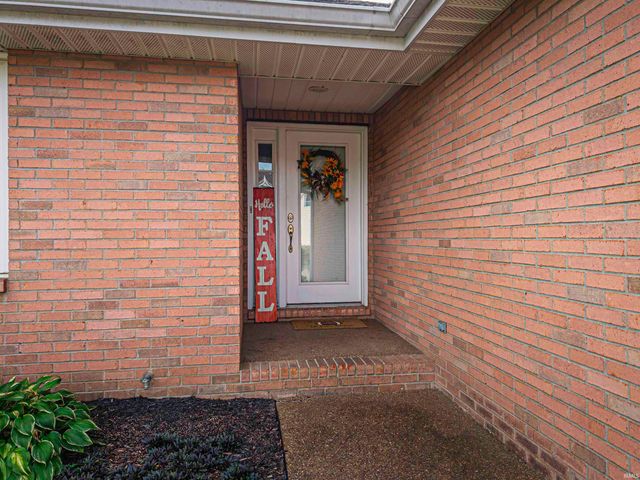 1512 Brixton Road, Evansville, IN 47710