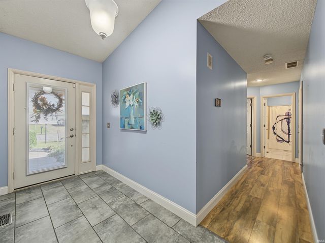 1512 Brixton Road, Evansville, IN 47710