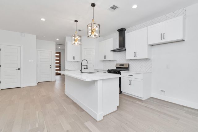 2813 Drew Street, Houston, TX 77004