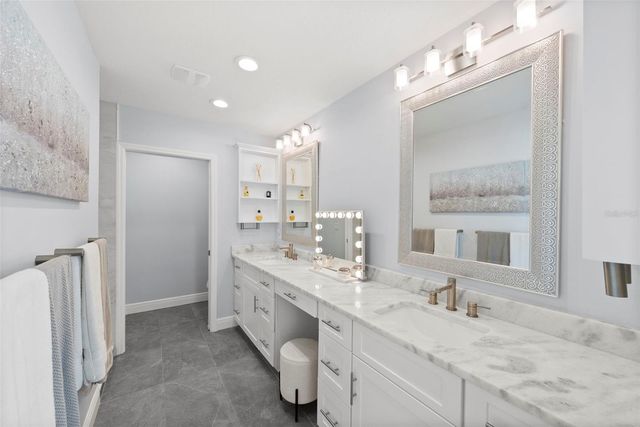 3936 VERSAILLES DRIVE, Tampa, FL 33634