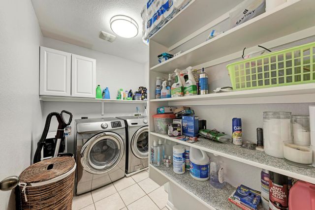 2985 Peacemaker ST, Round Rock, TX 78681