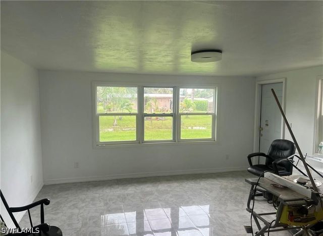 160 Brooks RD, North Fort Myers, FL 33917
