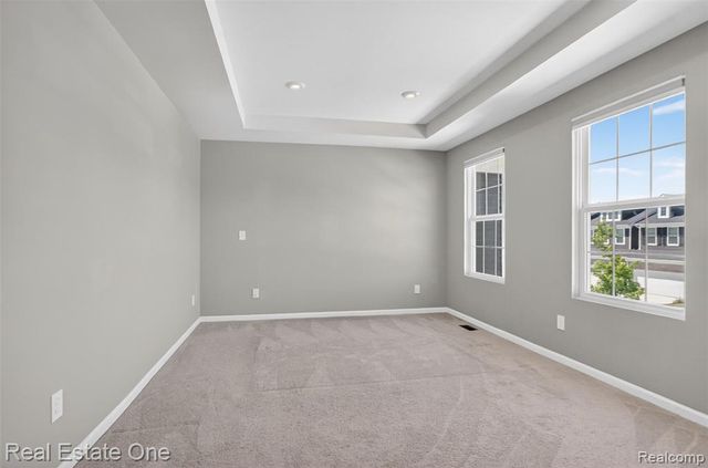 4799 Broomfield Way, Lake Orion, MI 48359