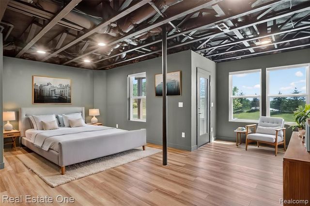 4799 Broomfield Way, Lake Orion, MI 48359