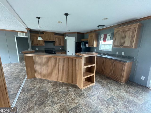 884 Jackson Trail Road, Winder, GA 30680