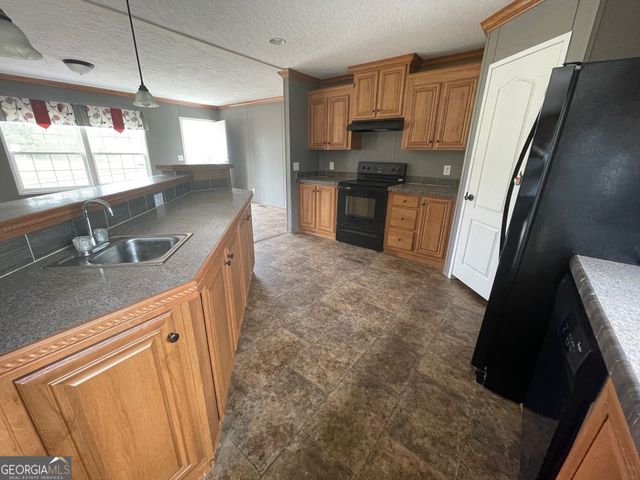 884 Jackson Trail Road, Winder, GA 30680