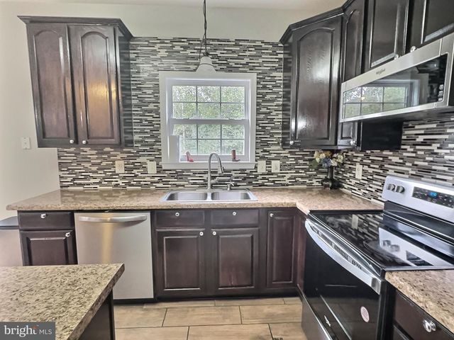 648 WINDERMERE DR, Culpeper, VA 22701