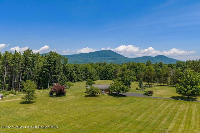 52 Brodhead Road, West Shokan, NY 12494