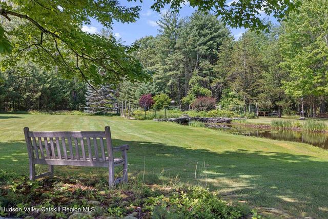 52 Brodhead Road, West Shokan, NY 12494