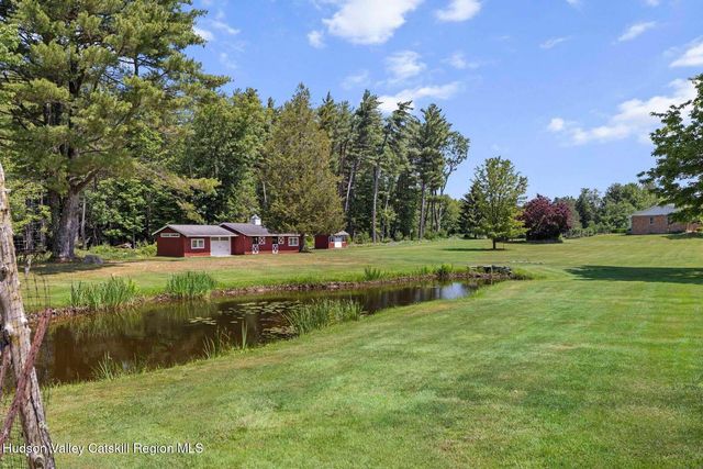 52 Brodhead Road, West Shokan, NY 12494