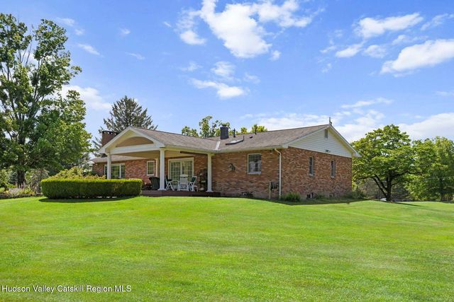 52 Brodhead Road, West Shokan, NY 12494