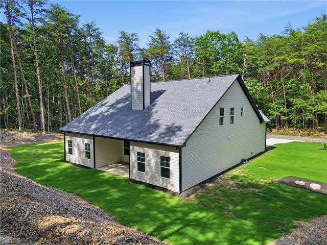 539 E Valley Road NE, Rydal, GA 30171