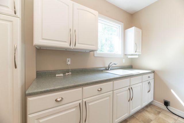 9600 Andes Avenue, Kalamazoo, MI 49009