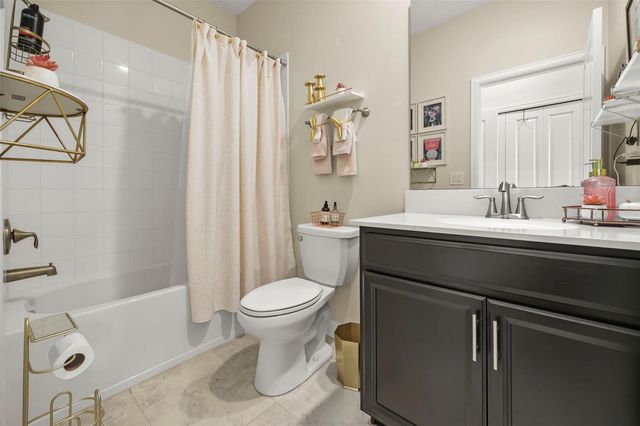 2537 CAMDEN PARK CIRCLE, Davenport, FL 33837