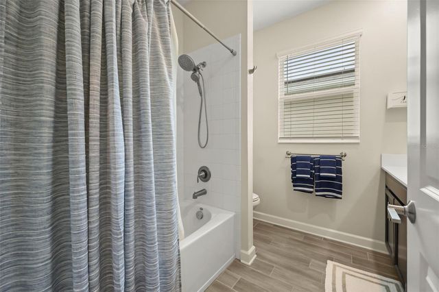 2537 CAMDEN PARK CIRCLE, Davenport, FL 33837