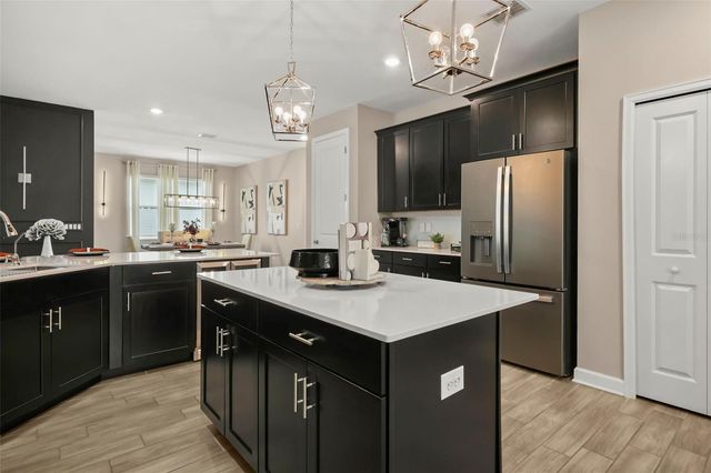 2537 CAMDEN PARK CIRCLE, Davenport, FL 33837