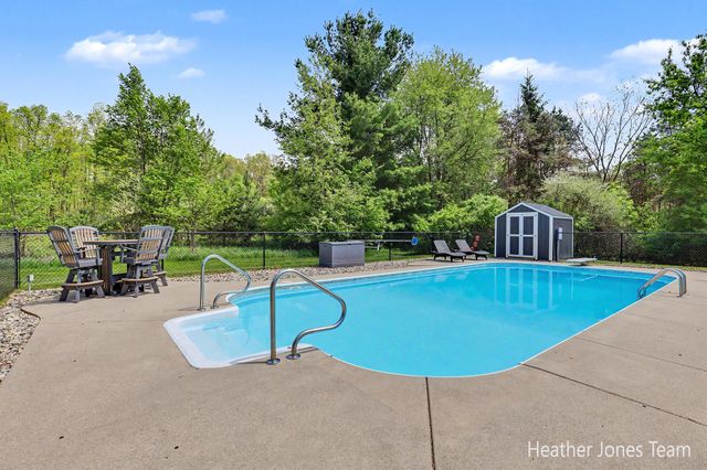 9887 Baker Road, Eureka Twp, MI 48838