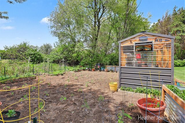 9887 Baker Road, Eureka Twp, MI 48838
