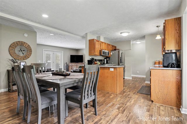9887 Baker Road, Eureka Twp, MI 48838
