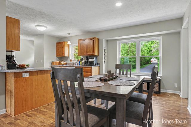 9887 Baker Road, Eureka Twp, MI 48838