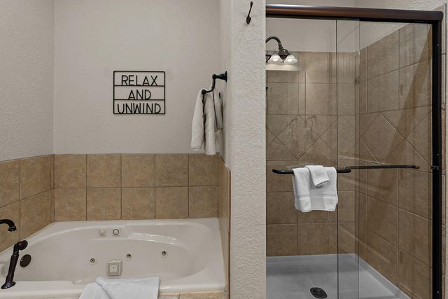 47 Stone Cliff Circle 2, Branson, MO 65616