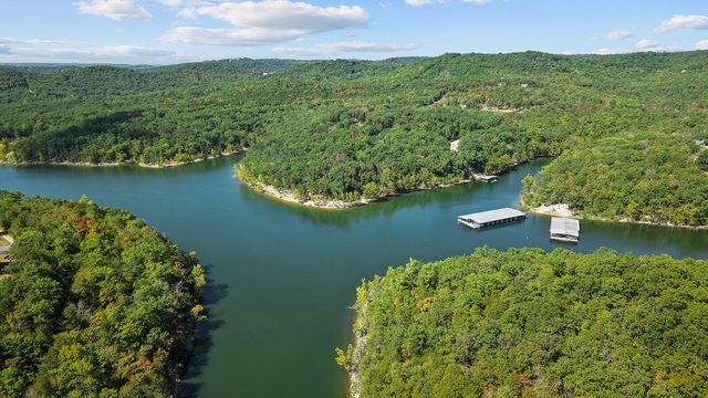 47 Stone Cliff Circle 2, Branson, MO 65616