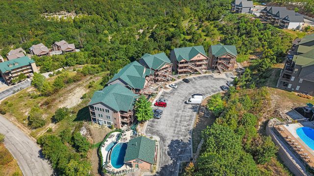 47 Stone Cliff Circle 2, Branson, MO 65616