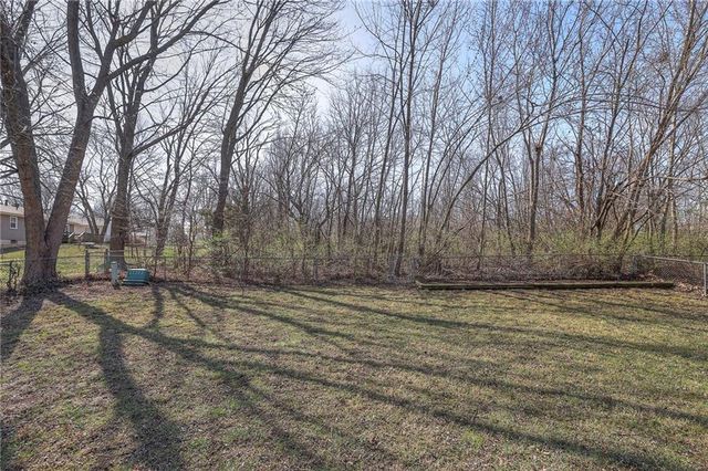 16506 GREENWALD Court, Belton, MO 64012