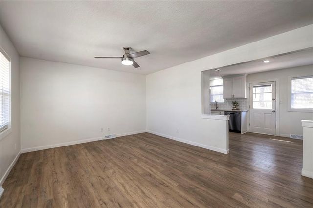 16506 GREENWALD Court, Belton, MO 64012