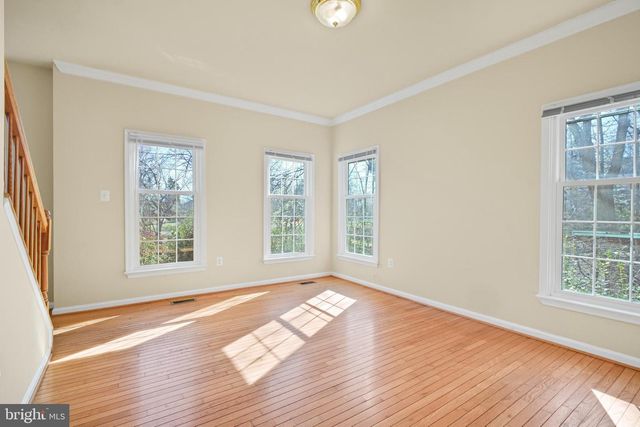 655 LANCASTER ST, Fredericksburg, VA 22405