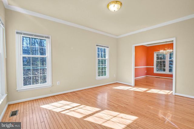 655 LANCASTER ST, Fredericksburg, VA 22405