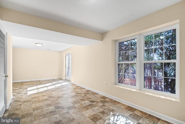 655 LANCASTER ST, Fredericksburg, VA 22405