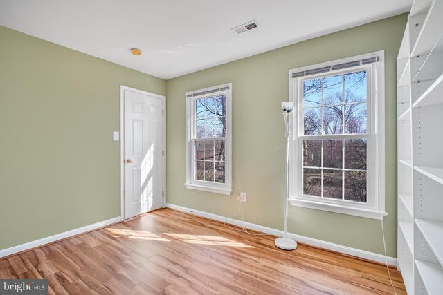 655 LANCASTER ST, Fredericksburg, VA 22405