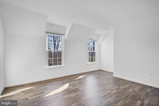 655 LANCASTER ST, Fredericksburg, VA 22405