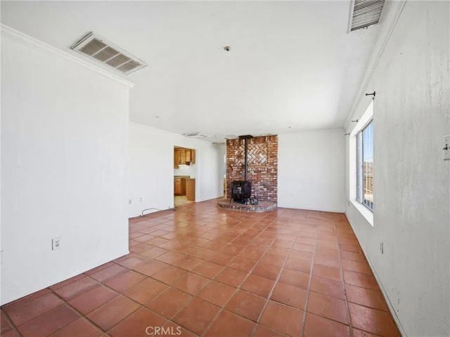 29935 Maypath Road, Juniper Hills, CA 93543