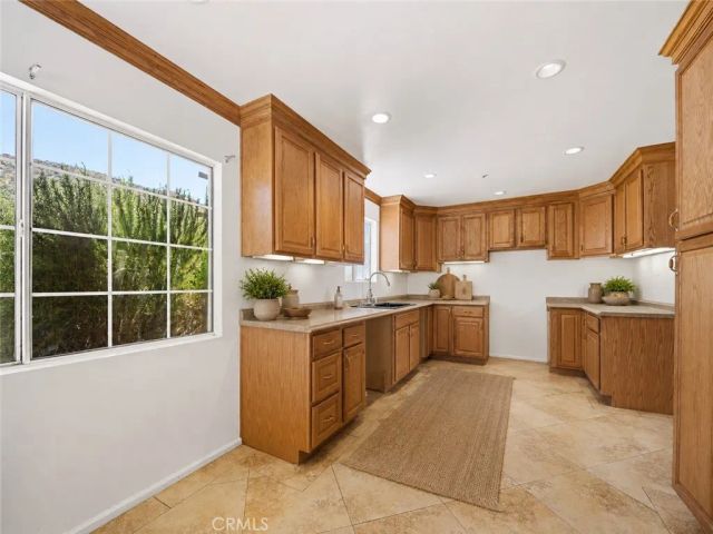 29935 Maypath Road, Juniper Hills, CA 93543