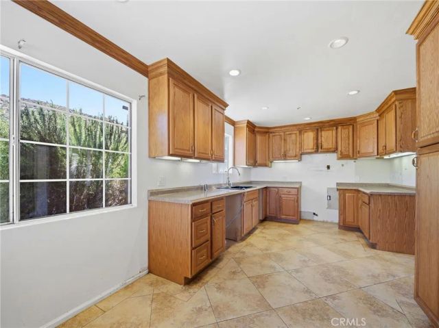29935 Maypath Road, Juniper Hills, CA 93543