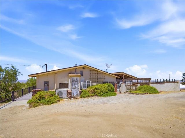 29935 Maypath Road, Juniper Hills, CA 93543