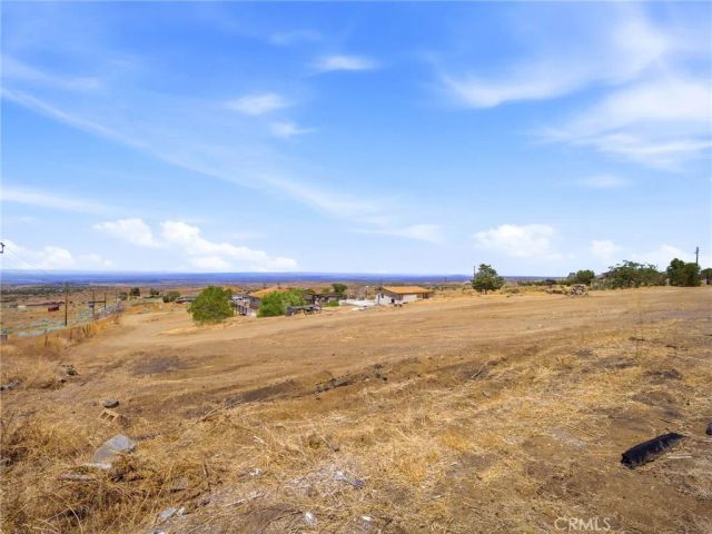 29935 Maypath Road, Juniper Hills, CA 93543
