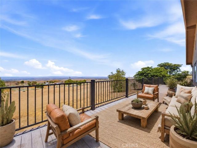 29935 Maypath Road, Juniper Hills, CA 93543