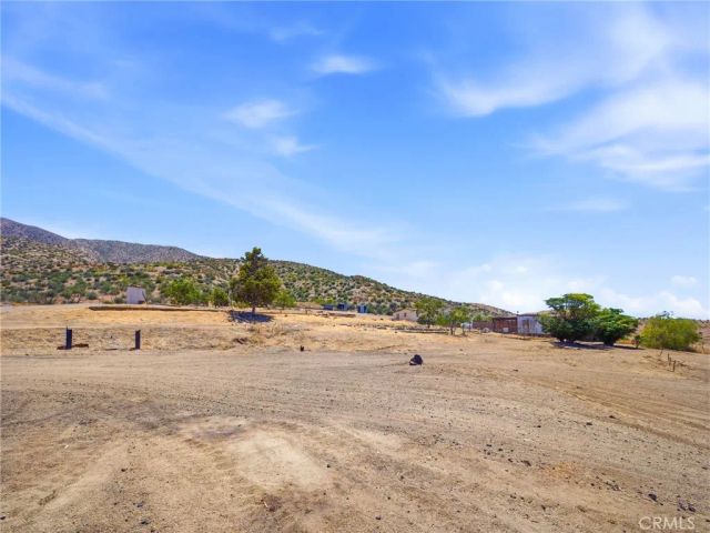 29935 Maypath Road, Juniper Hills, CA 93543